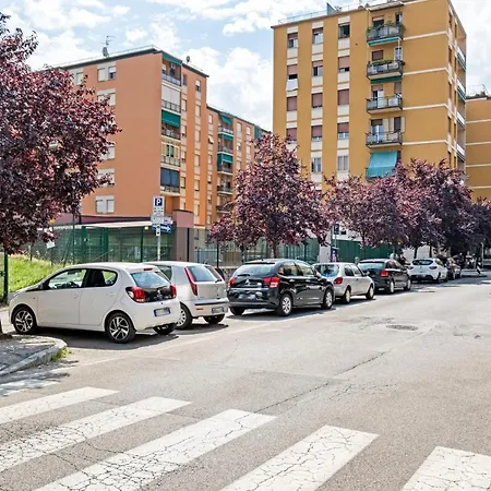 Guesthost - A Pochi Minuti Da Fiera Apartmán Boloňa