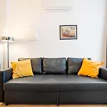 Apartment Guesthost - A Pochi Minuti Da Fiera Bologna